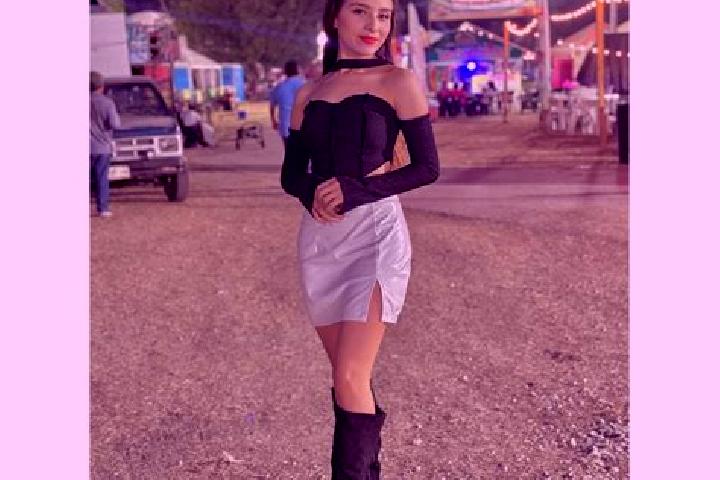 Evelyn, 32 — Escort in Comalcalco, Mexico