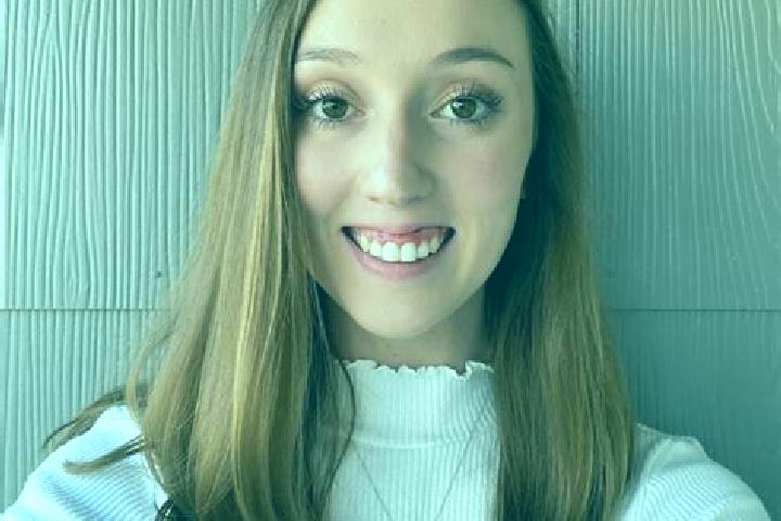 Evelyn, 32 — Escort in Harrisonville, United States