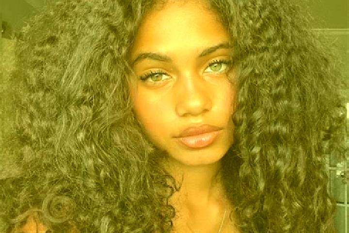 Evelyn, 33, a auburn blue-eyed ebony companion based in Nzodji. Offering Party Girl, 69, Erotic Massage, Fetish. Available for incall and outcall, day and ev...