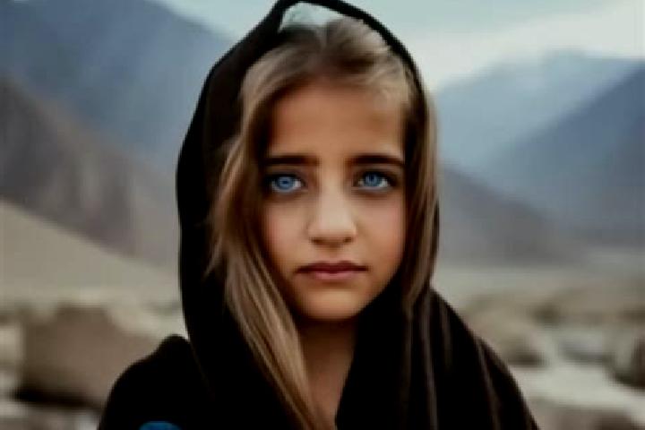 Evelyn, 34, a blonde brown-eyed middle eastern companion based in Boe Hpyu Chaung. Offering Overnight, GFE, BDSM, Deep French Kissing. Available for incall a...