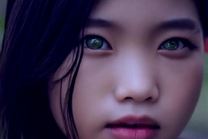 Evelyn, 34, a brunette green-eyed asian companion based in Vana-Vigala. Offering Couples, Dinner Date, GFE, CIM, Tantra. Available for incall and outcall, ov...