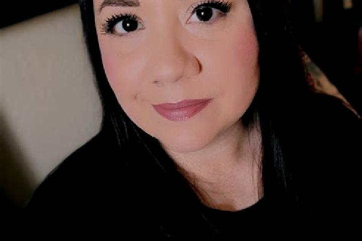 Evelyn, 34 — Escort in Chuco, Peru