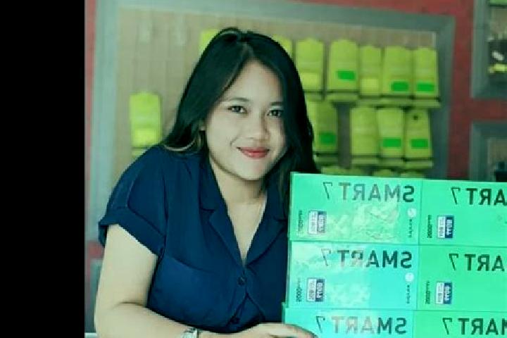 Evelyn, 34 — Escort in Nagraksari, Indonesia