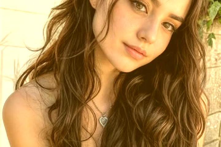 Evelyn, 35, a black hazel-eyed mixed companion based in Las Grullas Margen Izquierda. Offering Roleplay, Duos, 69. Available for incall and outcall, overnigh...