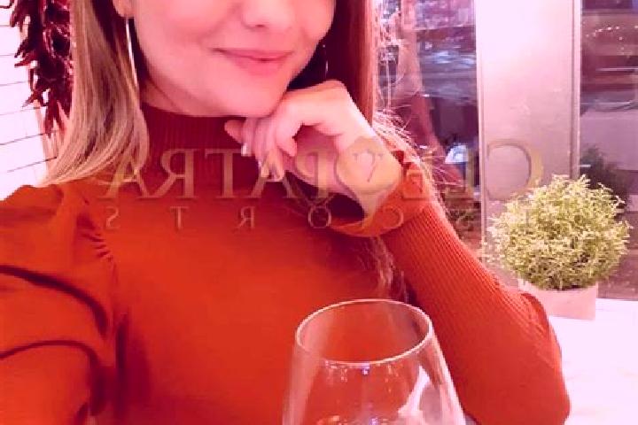 Evelyn, 35, a red dark-eyed slavic companion based in Butte. Offering Fetish, OWO, Dinner Date, GFE. Available for incall and outcall, day and evening dates.