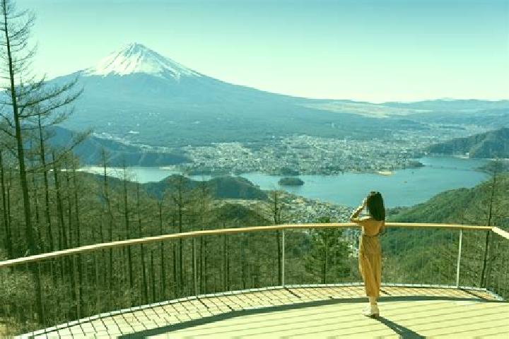 Evelyn, 35 — Escort in Fuefuki, Japan