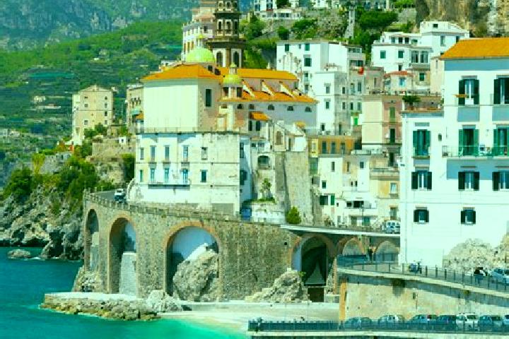 Evelyn, 35 — Escort in Isso, Italy