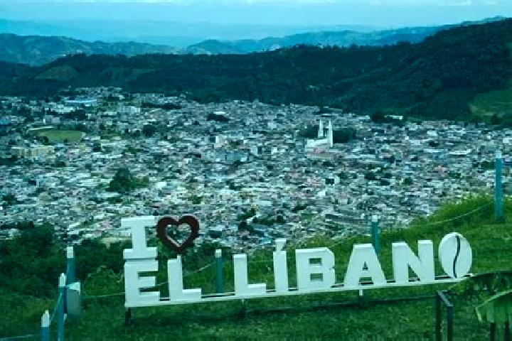 Evelyn, 35 — Escort in La Cuesta de Penones, Mexico