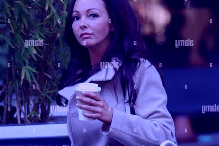 Evelyn, 35 — Escort in Mansfield Woodhouse, United Kingdom