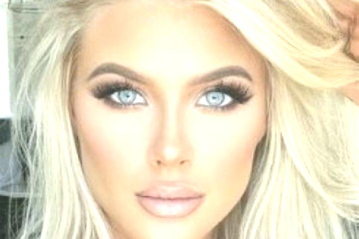 Evelyn, 36, a platinum blonde brown-eyed latina companion based in Piornal. Offering 69, A-Level, Travel Companion, Overnight, Roleplay. Available for incall...