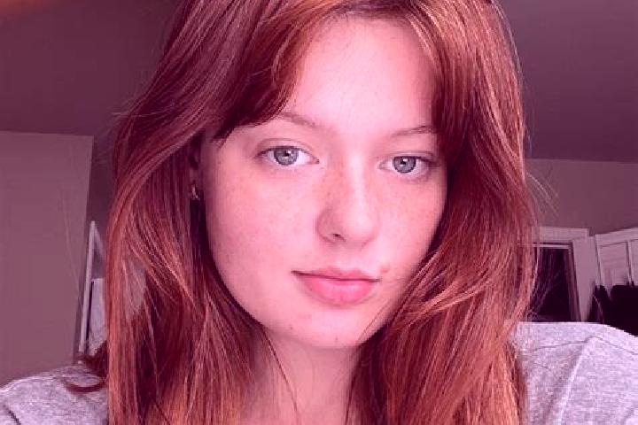 Evelyn, 36, a red grey-eyed caucasian companion based in Snoqualmie. Offering Prostate Massage, Duos, OWO, GFE, Dinner Date. Available for incall and outcall...