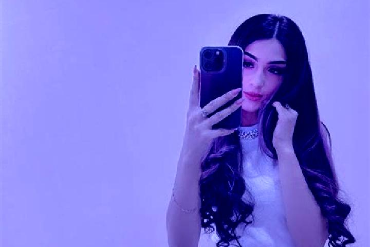 Evelyn, 36 — Escort in Bog don, Uzbekistan
