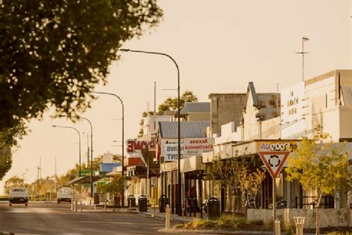 Evelyn, 36 — Escort in Longreach, Australia