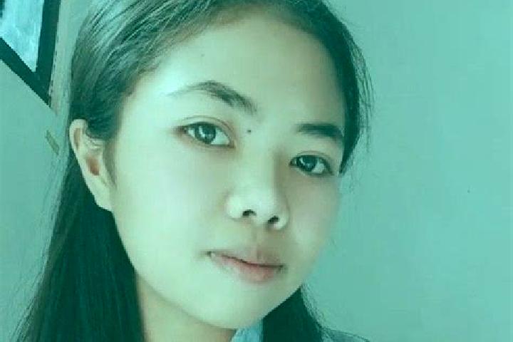 Evelyn, 36 — Escort in Ntaram, Indonesia