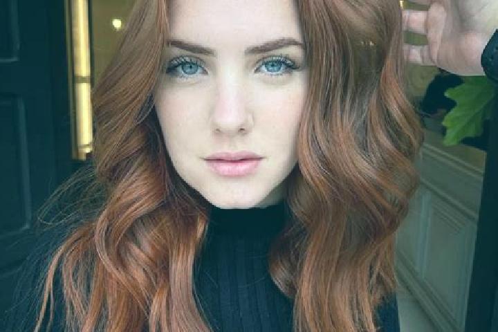 Evelyn, 37, a auburn blue-eyed middle eastern companion based in Toamua. Offering Roleplay, Deep French Kissing. Available for incall and outcall, day and ev...