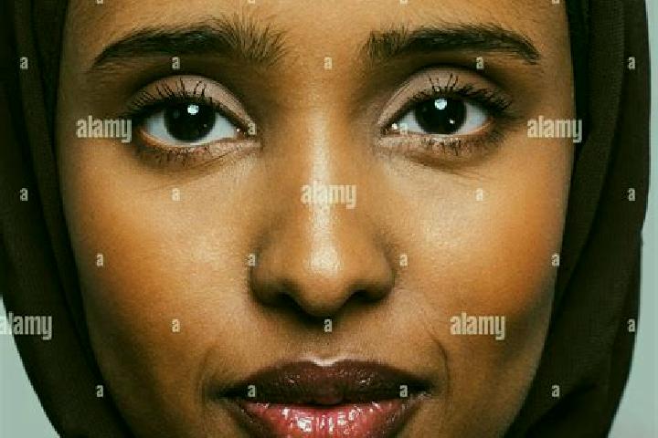 Evelyn, 37, a black dark-eyed middle eastern companion based in Uva. Offering Roleplay, A-Level. Available for incall and outcall, day and evening dates.