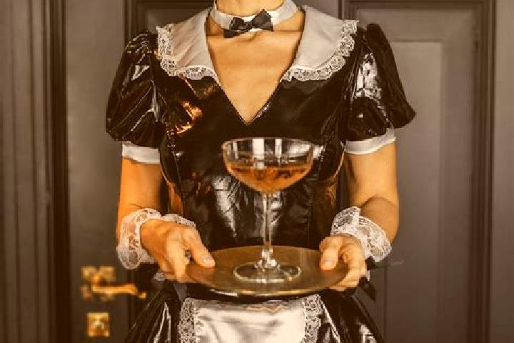 Evelyn, 37, a blonde brown-eyed caucasian companion based in Ivry-la-Bataille. Offering Domination, Duos, Prostate Massage, BDSM. Available for incall and ou...