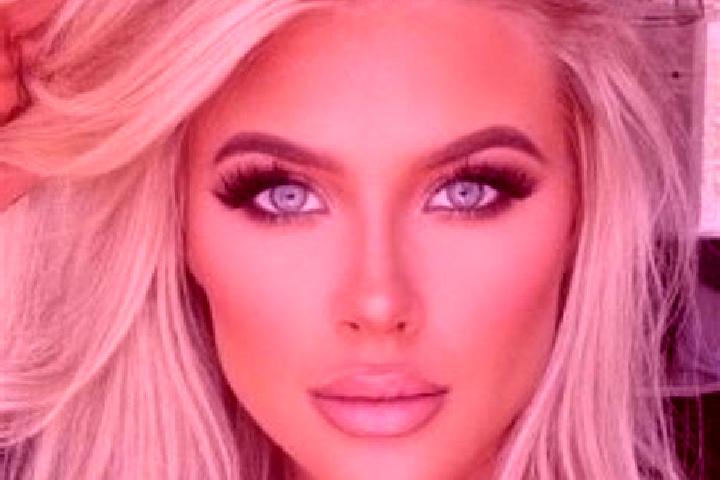 Evelyn, 37, a platinum blonde amber-eyed mixed companion based in Tunnel Hill. Offering Dinner Date, Tantra, Roleplay, Domination. Available for incall and o...