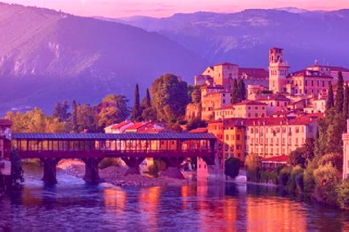 Evelyn, 37 — Escort in Cismon del Grappa, Italy