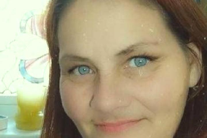Evelyn, 38, a auburn amber-eyed caucasian companion based in Mettweiler. Offering Domination, Prostate Massage, Couples, Massage. Available for incall and ou...