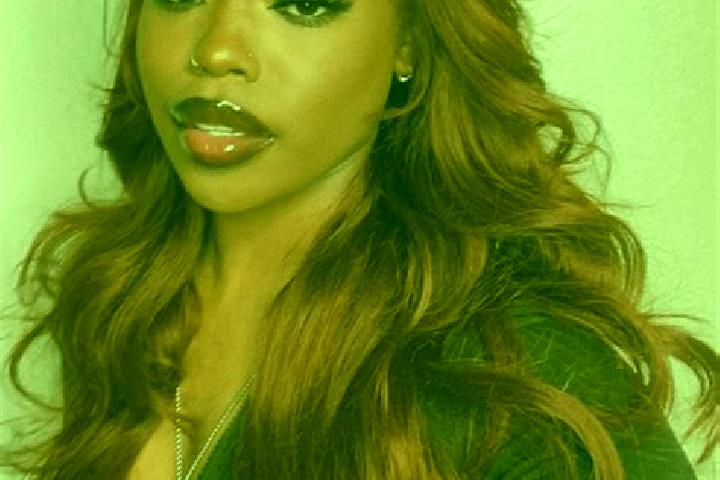 Evelyn, 39, a auburn amber-eyed ebony companion based in Maleville. Offering Fetish, Tantra, Overnight. Available for incall and outcall, day and evening dates.