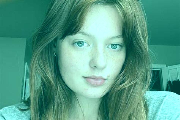 Evelyn, 39, a red brown-eyed european companion based in Rancabugel. Offering Domination, OWO, Erotic Massage. Available for incall and outcall, overnight bo...