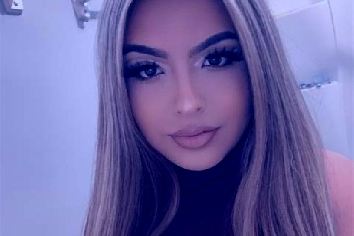 Grace, 20, a blonde brown-eyed latina companion based in Majarkuri. Offering Striptease, A-Level, Erotic Massage, Domination. Available for incall and outcal...