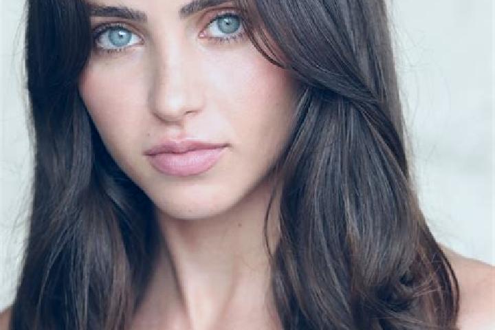 Grace, 20, a brunette brown-eyed caribbean companion based in Clagiraba. Offering GFE, Striptease, Domination, Couples. Available for incall and outcall, day...
