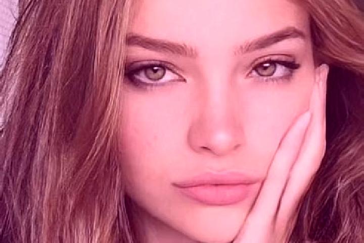 Grace, 21, a dark blonde hazel-eyed mixed companion based in Zara. Offering Deep French Kissing, A-Level, 69, Prostate Massage. Available for incall and outc...