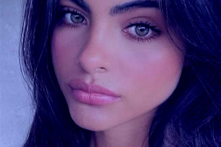 Grace, 23, a black amber-eyed indian companion based in Gornate Olona. Offering Travel Companion, Tantra, Party Girl. Available for incall and outcall, overn...