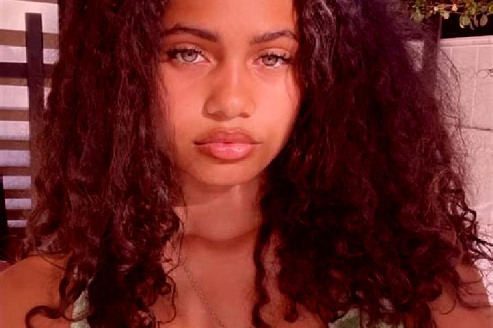 Grace, 23, a black green-eyed mixed companion based in Namegata. Offering Massage, BDSM, Duos. Available for incall and outcall, day and evening dates.