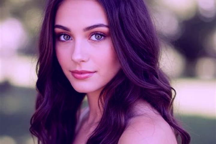 Grace, 23, a brunette hazel-eyed mixed companion based in Ex-Rancho San Dimas. Offering Erotic Massage, Striptease, Couples, Travel Companion. Available for ...