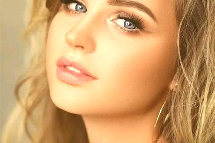 Grace, 23, a dark blonde blue-eyed ebony companion based in Ilyasli. Offering Domination, 69, Couples, Travel Companion, GFE. Available for incall and outcal...