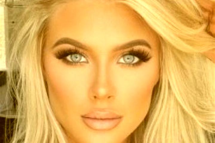 Grace, 23, a platinum blonde dark-eyed latina companion based in Changtan. Offering Striptease, BDSM, Dinner Date, GFE, Overnight. Available for incall and o...