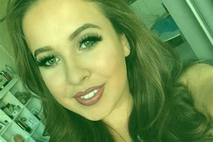 Grace, 23, a red dark-eyed caribbean companion based in Montemale di Cuneo. Offering Overnight, 69, Couples, Girlfriend Experience. Available for incall and ...