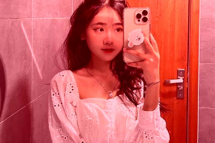 Grace, 23 — Escort in Aisai, Japan