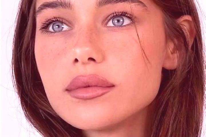 Grace, 24, a brunette brown-eyed asian companion based in Bahnari. Offering Roleplay, 69. Available for incall and outcall, overnight bookings available.