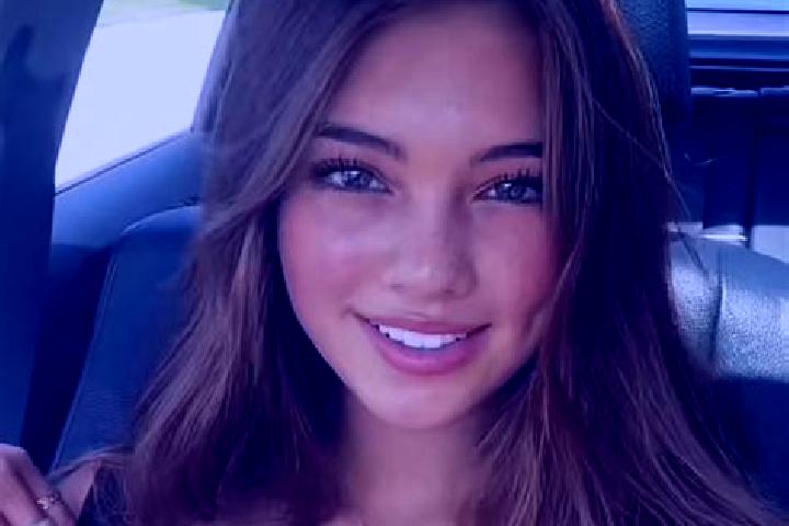 Grace, 24, a brunette grey-eyed middle eastern companion based in Tanjunggadang. Offering Roleplay, Massage, Tantra, A-Level, Dinner Date. Available for inca...