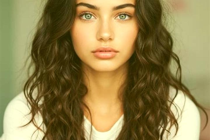 Grace, 24, a dark blonde amber-eyed mediterranean companion based in Tuxi. Offering Party Girl, A-Level, Striptease. Available for incall and outcall, day an...