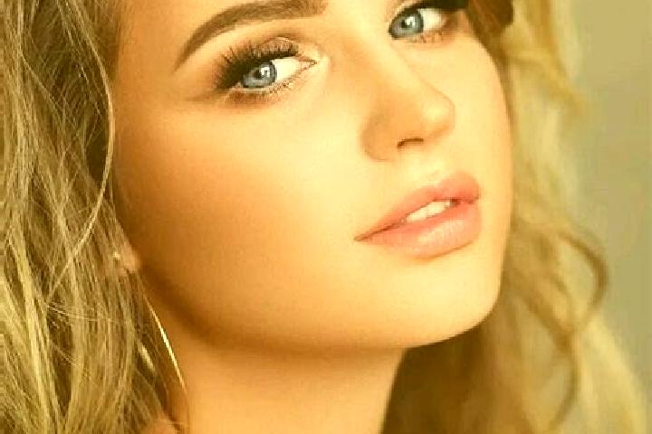 Grace, 24, a dark blonde blue-eyed mediterranean companion based in Abaga. Offering A-Level, CIM, Travel Companion. Available for incall and outcall, day and...