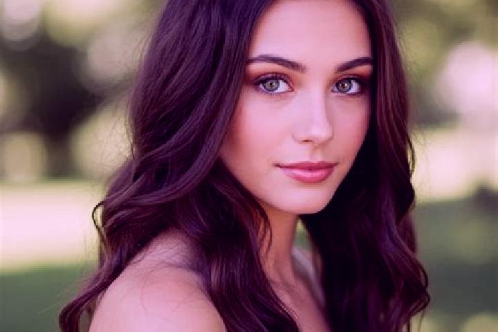 Grace, 25, a black brown-eyed asian companion based in Tsidje. Offering Erotic Massage, Girlfriend Experience, Striptease, OWO. Available for incall and outc...