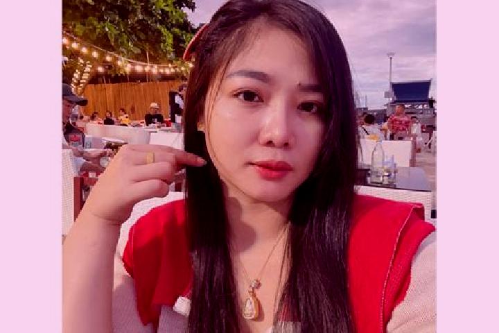 Grace, 25 — Escort in Phichai, Thailand