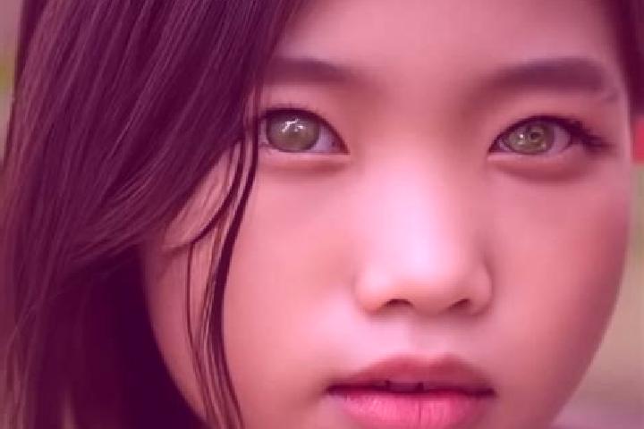Grace, 26, a black green-eyed asian companion based in Hettlingen / Guebel. Offering Party Girl, Fetish, Duos. Available for incall and outcall, overnight bo...