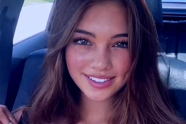 Grace, 26, a brunette grey-eyed slavic companion based in Surrey. Offering Couples, Duos, Deep French Kissing. Available for incall and outcall, overnight bo...