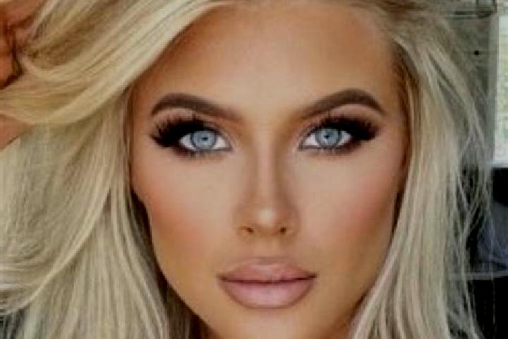 Grace, 26, a platinum blonde dark-eyed european companion based in Darani-ye Olya. Offering Overnight, Massage, Prostate Massage, Party Girl. Available for i...