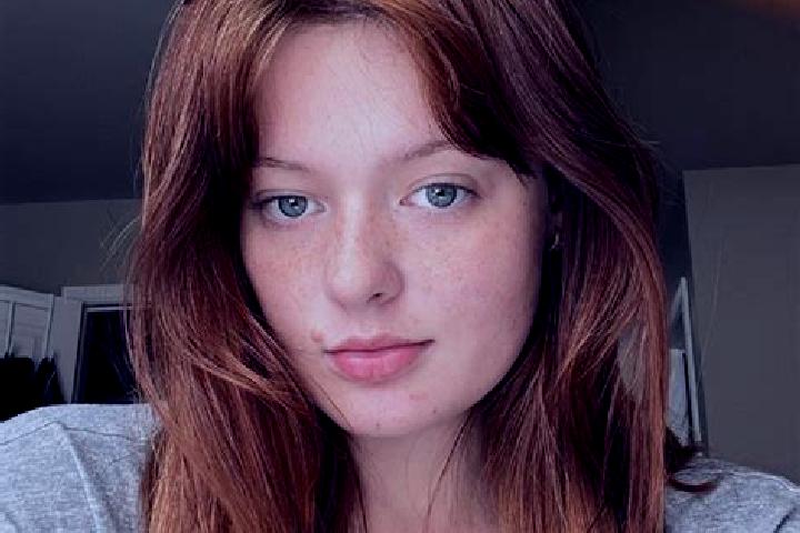 Grace, 26, a red brown-eyed caucasian companion based in Rajur. Offering BDSM, Girlfriend Experience, Overnight, A-Level, 69. Available for incall and outcal...