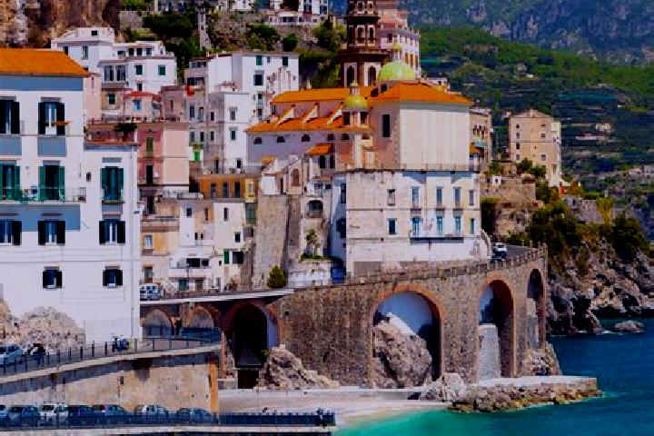 Grace, 26 — Escort in Canino, Italy