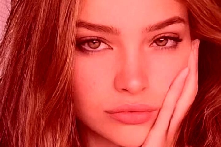 Grace, 27, a auburn hazel-eyed latina companion based in Postira. Offering A-Level, Erotic Massage, OWO, Overnight, Party Girl. Available for incall and outc...