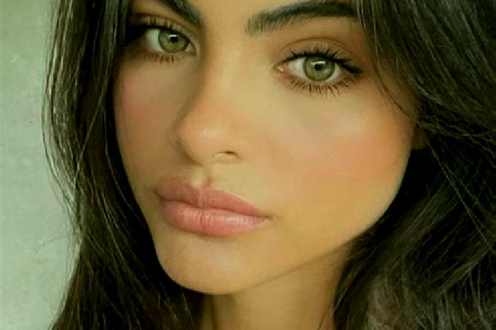 Grace, 27, a brunette green-eyed european companion based in Tambeggan Satu. Offering Striptease, Massage, Duos. Available for incall and outcall, day and ev...