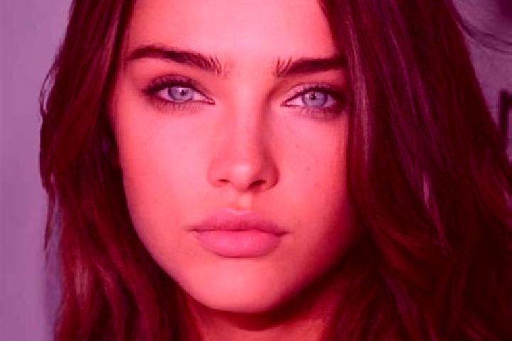 Grace, 27, a brunette grey-eyed slavic companion based in Barrio de la Barranca. Offering Prostate Massage, Massage, GFE, Overnight. Available for incall and...